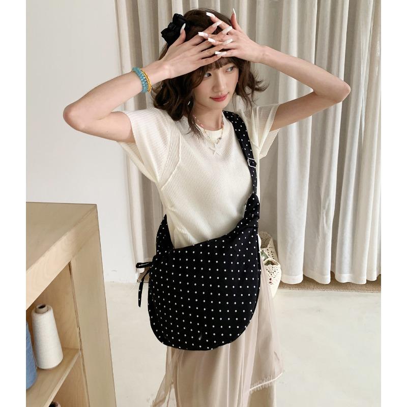 Early spring new small fresh polka dot messenger bag wrinkled croissant bag niche design shoulder bag women