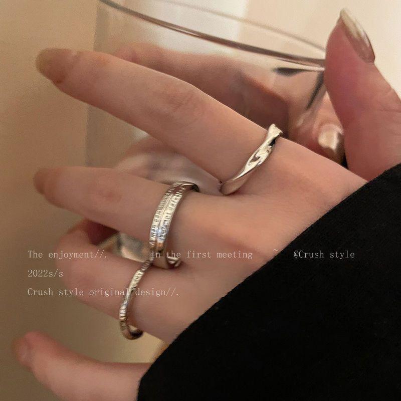 Elegant Butterfly Zircon Silver Ring: Women's High-End Luxury Style Jewelry