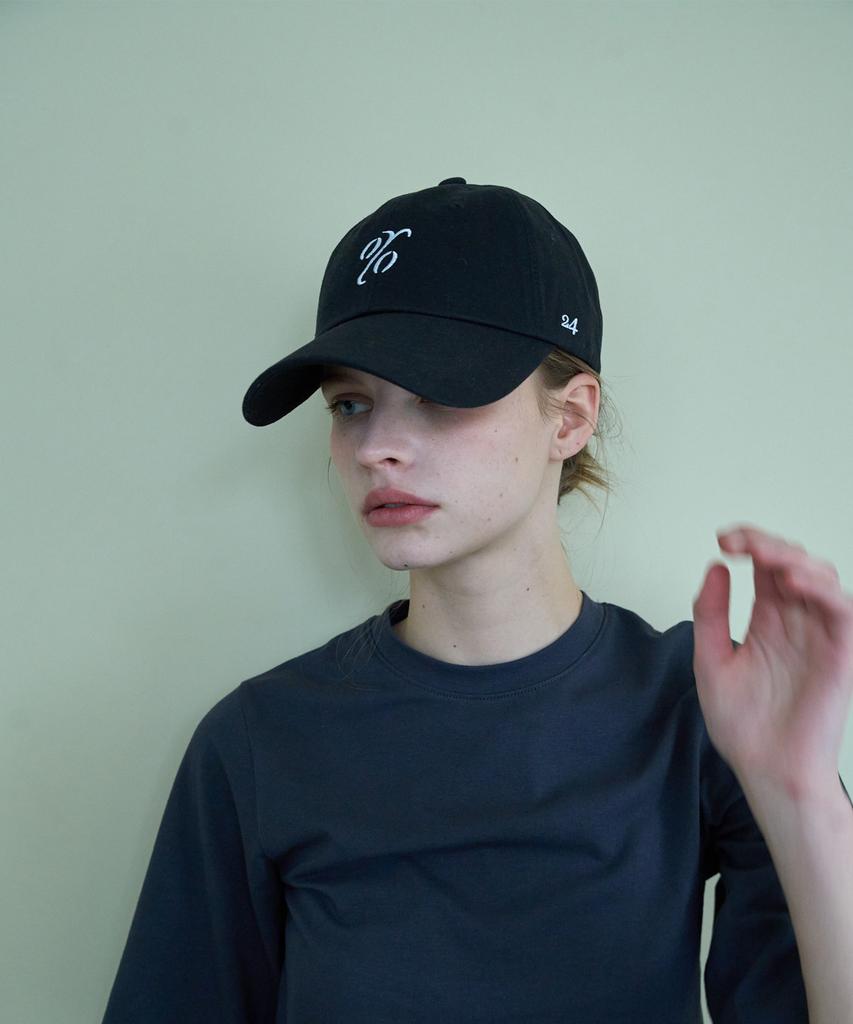 Onyueooun Symbol Logo Ball Cap (Black White)