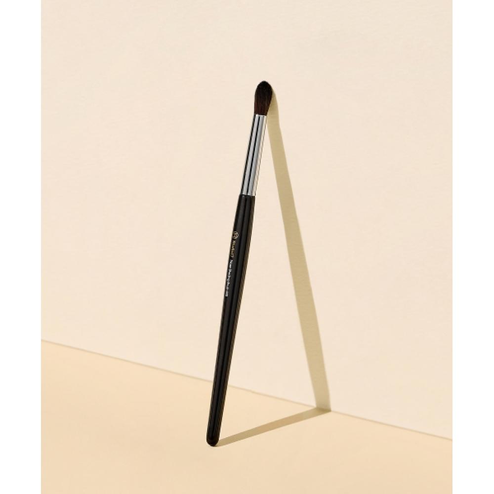 Studio17 Nose Shading Brush 445