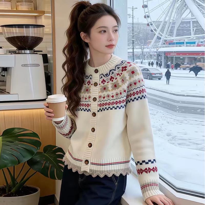 Etam Women's Relaxed Fit Knit Cardigan