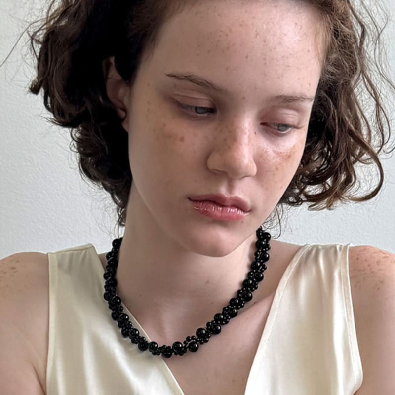 

MARTA Blackberry necklace. S BLACKBERRY NECKLACE (S)