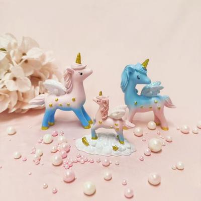 3 peças Decoração de Bolo Unicórnio Desenho Animado Unicórnio Topper de Bolo Figura de Resina Topper de Bolo Unicórnio para Decoração de Festa de Aniversário de Menininha