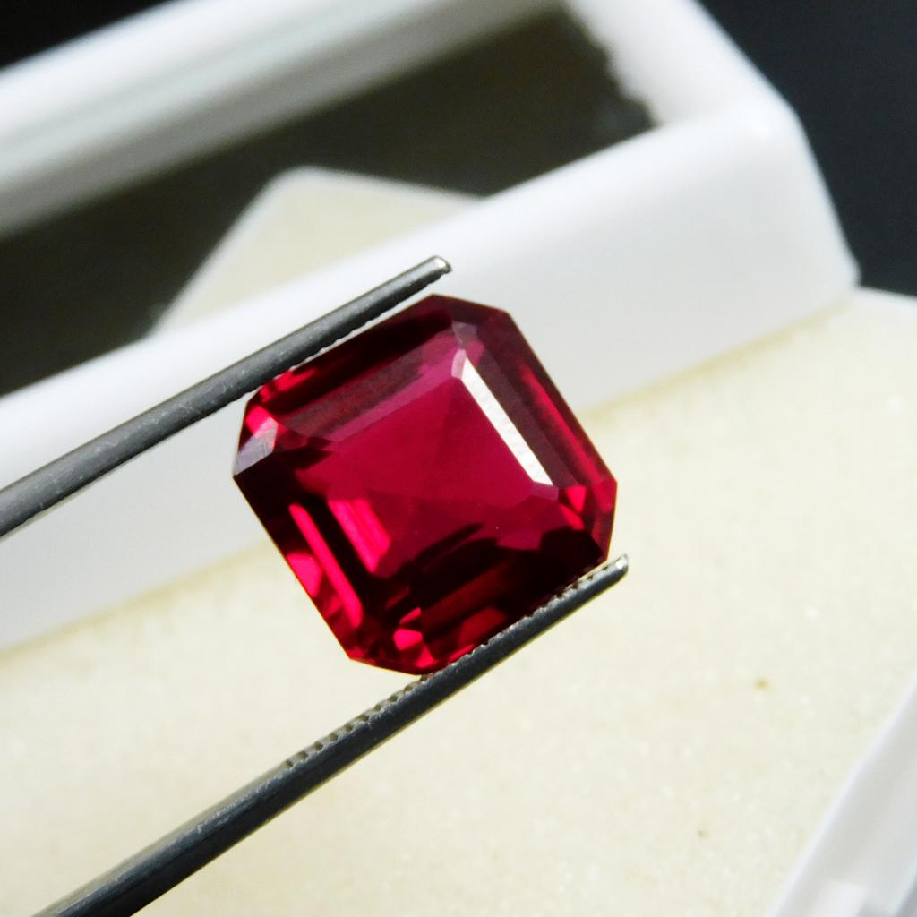 Natural Red Ruby Loose Gemstone 9.20 ct Square Cut for Jewelry Making and Gem Collections