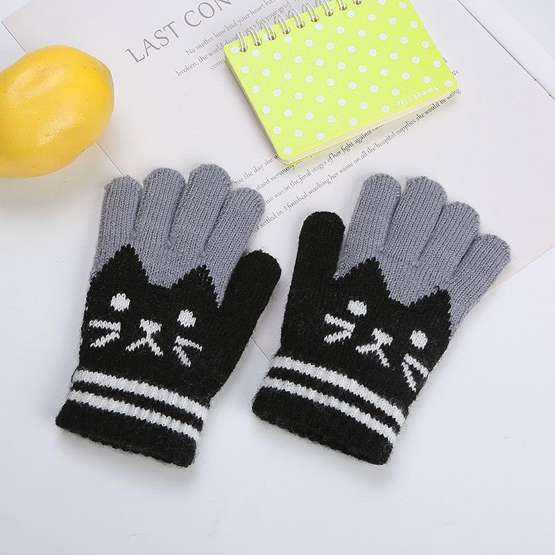 Black Gloves, Pair of Black Gloves for Daily Wear, Work and Everyday Activities