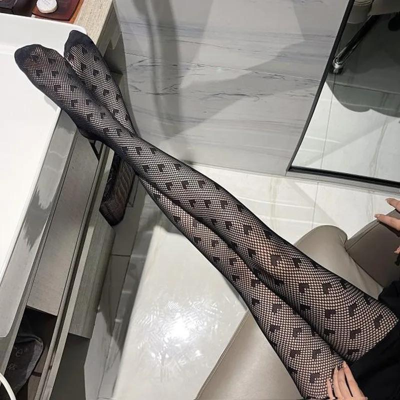 Hot Selling Sexy Women's Fishing Net Lace Mesh Heart Stockings Bottomed Pantyhose Hot Classic Tights Thigh High Waist Hosiery