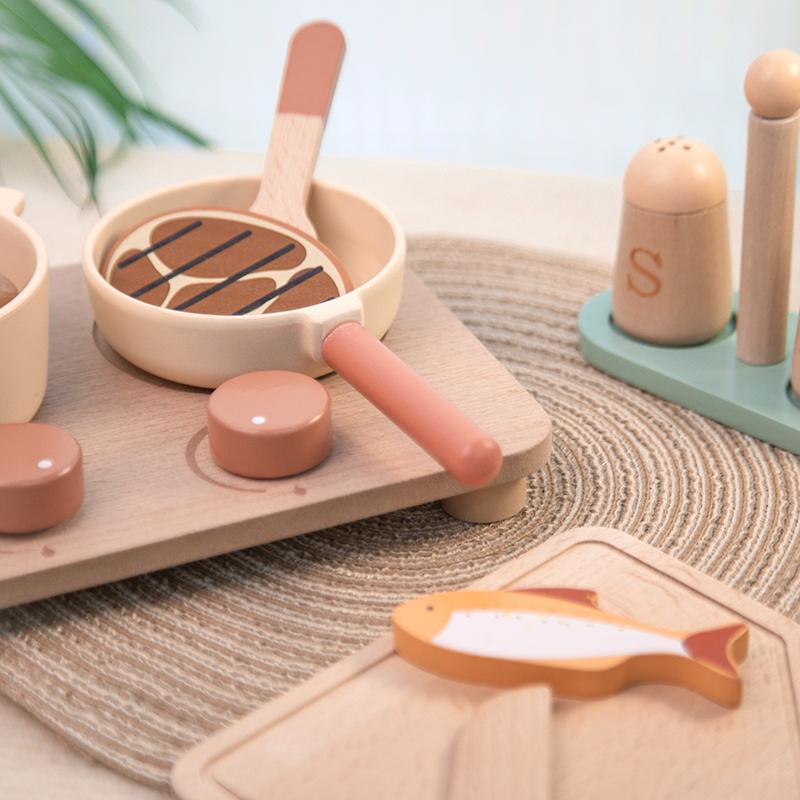 Wooden Kitchen Toy For Realistic Cooking Simulation Interactive Indoor Role-Playing Game Educational Gift Two Models Available