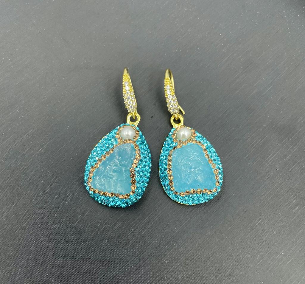 2025 New freshwater pearl natural stone inlaid fashionable light luxury vintage jewelry set for women
