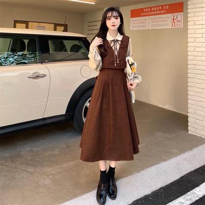Women's Korean College Style Long-Sleeve Dress, Age-Reducing, Plus Size, Waist-Slimming, Two-Piece Look, for Spring and Autumn.