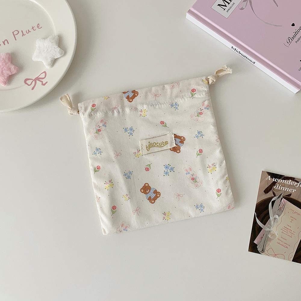 

Korean Cartoon Bear Drawstring Bag for Girls Drawstring Makeup Bags Women Jewelry Dust Bag Travel Toiletries Bag Drawstring Bags
