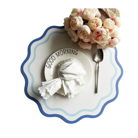 Gekräuselter runder Tischset Wasserdichtes Kunstleder-Tischset Elegante Hitzebeständige Esstischmatte für drinnen oder draußen Hochzeit Picknick
