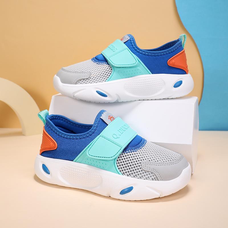 Boys shoes 2025 summer single net breathable female students middle and older children go out lightweight sports shoes fashion casual shoes