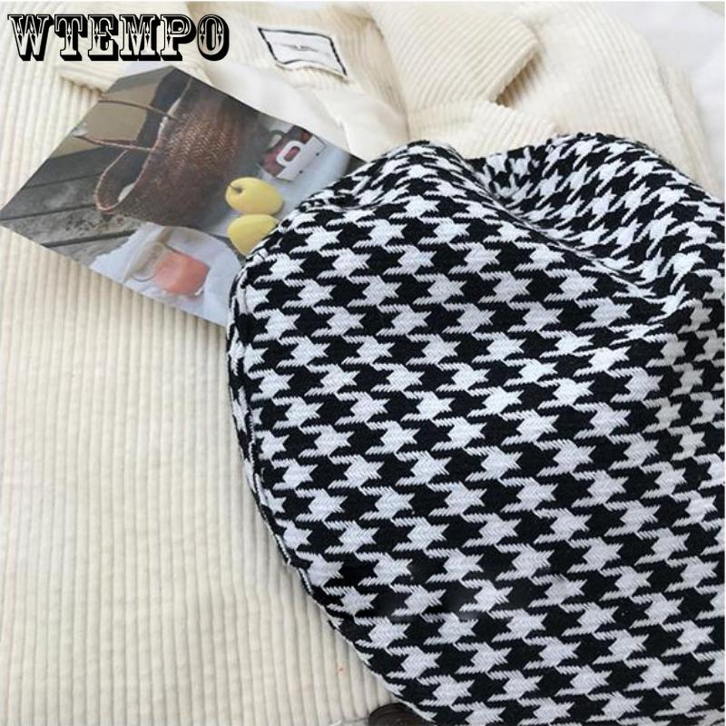 Autumn Winter Houndstooth Beret Hats for Ladies Casual British Flat Top Hat Elegant Wool Without Eaves Painter Hats