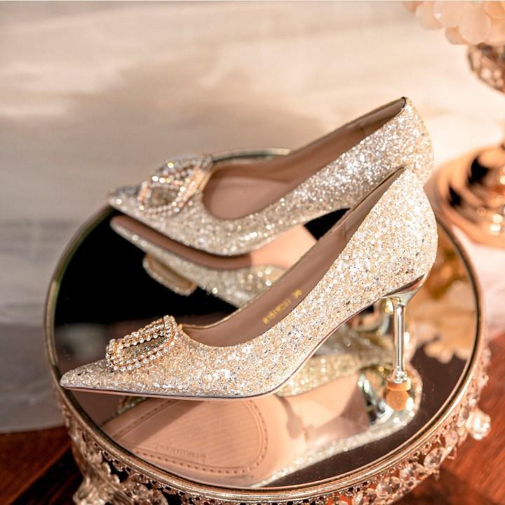 Red Beautiful Wedding Shoes Chinese Xiuhe Bridal High Heels Engagement Stiletto Pointed Single Shoes Sequin Stiletto High Heels