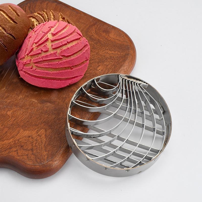 Stainless Steel Cutter Two-Sided Bread Mold With Pig Cookie Cutter For Pan Mexicano Dough Bread Shape Cutter For Home Kitchen