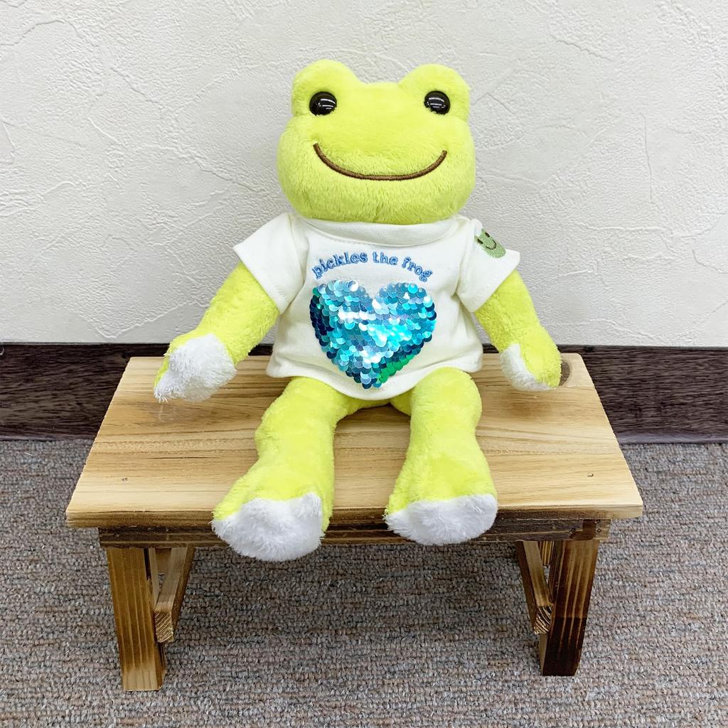 Pickles the Frog Plush Costume Dress-Up T-Shirt with Sequins and Hearts for Bean Dolls (PZ43958-51)