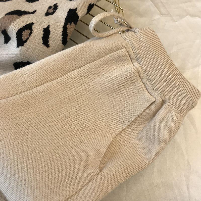 JPNTKY Autumn Collection Instagram Personalized Leopard Print Pullover Long-sleeved Knitted Sweater + Simple Skinny Pants Set
