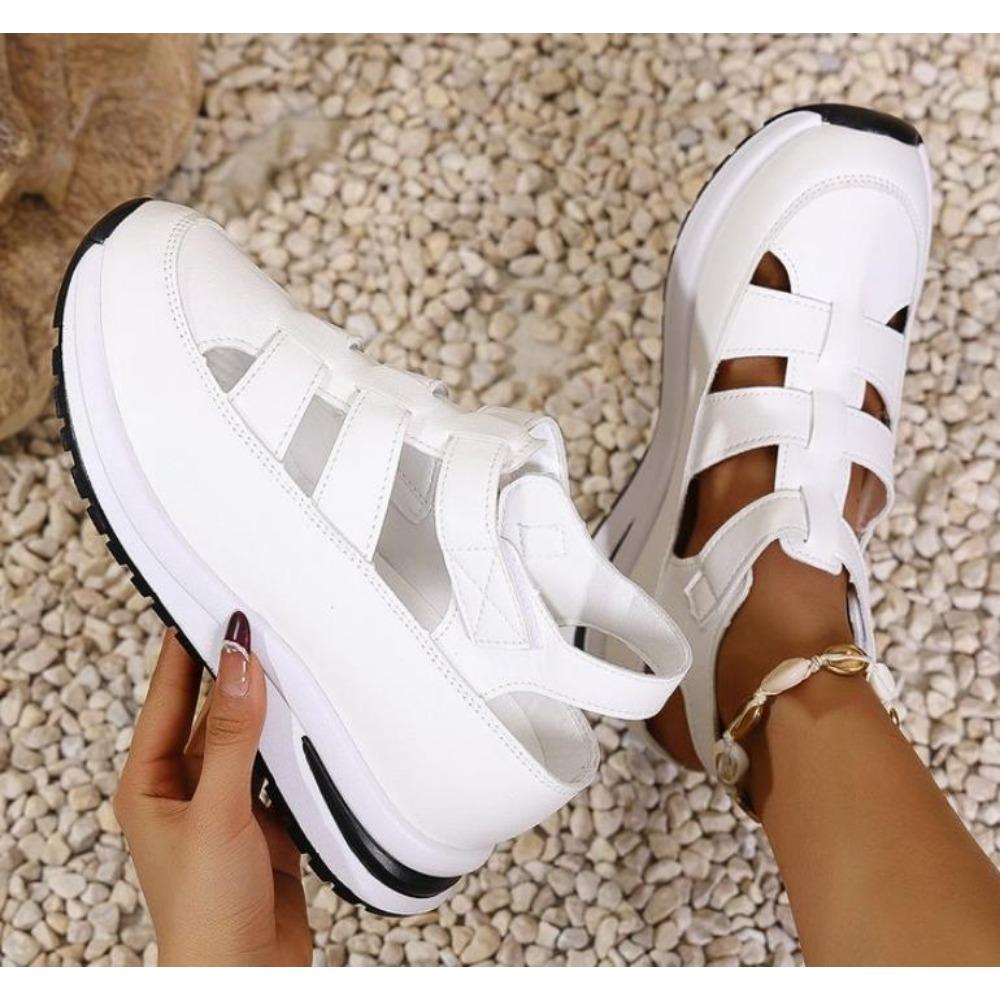 2025 New White Black Closed Toe Women's Sandals Rome Casual Sandals Women Hollow Platform Wedges Plus Size 43 Sneakers