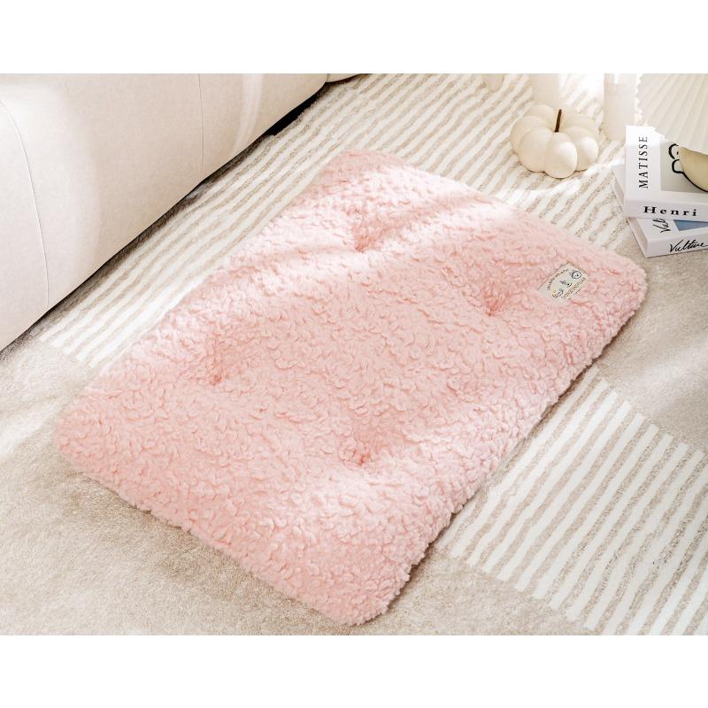 Plush Winter Cat Dog Mat  Thick Furry Sleeping Pad for Small Pets Warm Floor Cushion for Cats & Puppies