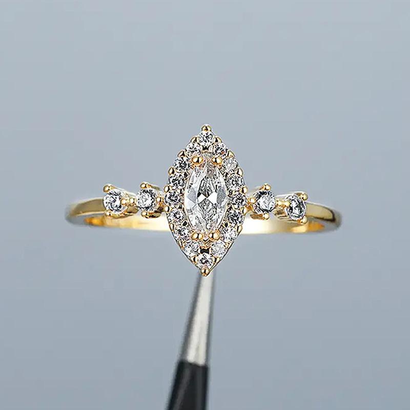 Huitan  Luxury Marquise Cubic Zirconia Rings for Women Engagement Wedding Accessories Gold Color Jewelry Drop Shipping