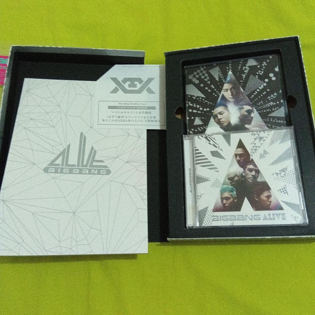 [USED] BIGBANG ALIVE First Press Limited Edition CD x 2DVD with Photobook