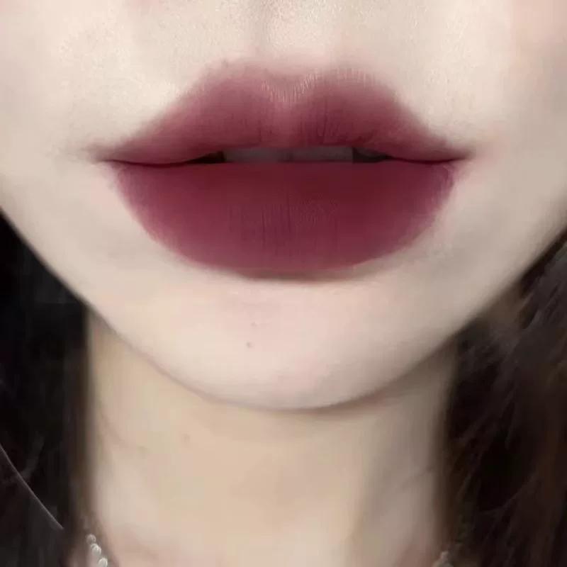 Slim Waist Lip Glaze Matte Velvet Lip Mud Long-Lasting Non-Fading Non-Stick Cup Lipstick Student Style Affordable and Brightening