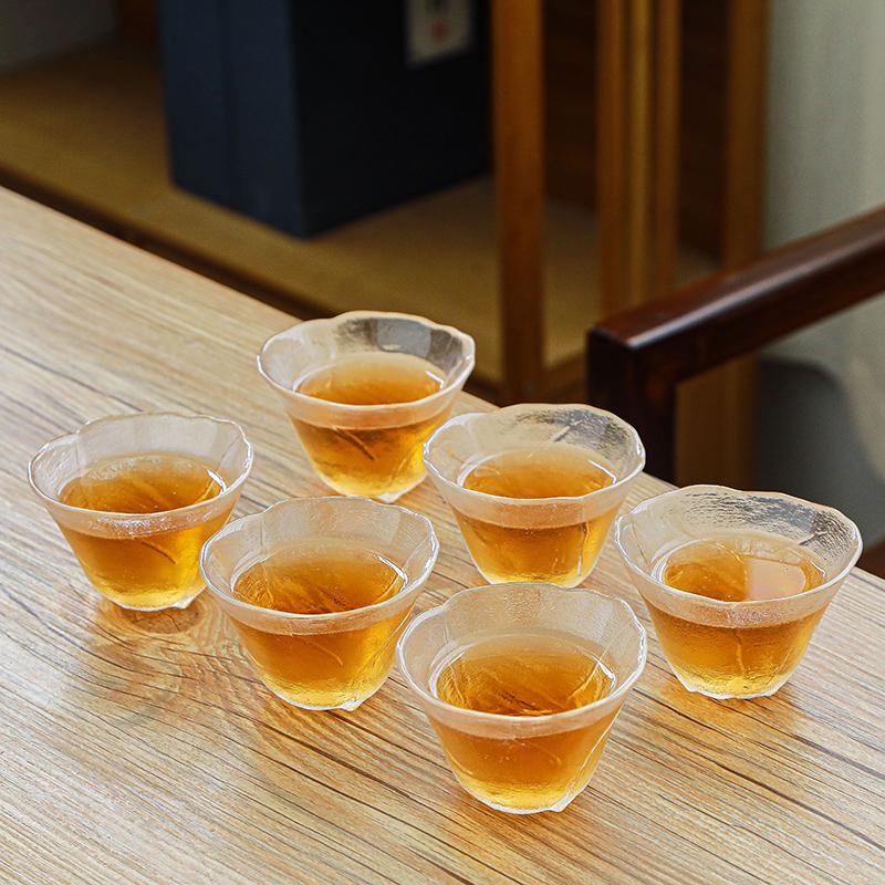 Thickened, heat-resistant glass tea cup for home use – transparent, Gongfu style, ideal for tea tasting. Large host cup, perfect for enjoying tea.