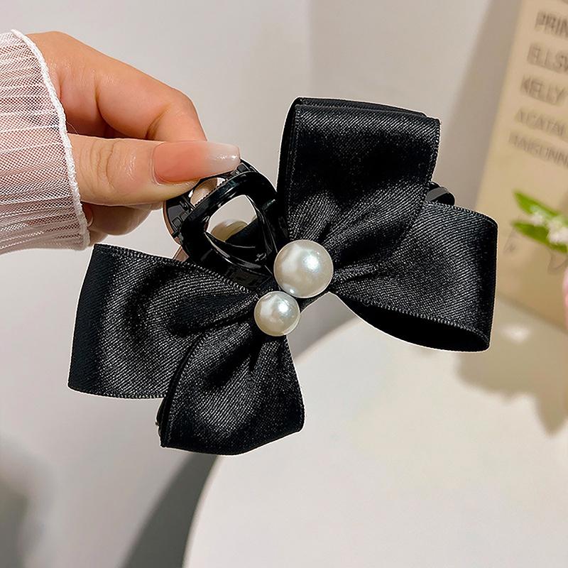 Nuovo fermaglio per capelli in raso con fiocco grande e perle in acrilico per donna, moda coreana, accessorio per capelli con forcina per capelli a cucchiaio con cerniera posteriore avanzata.