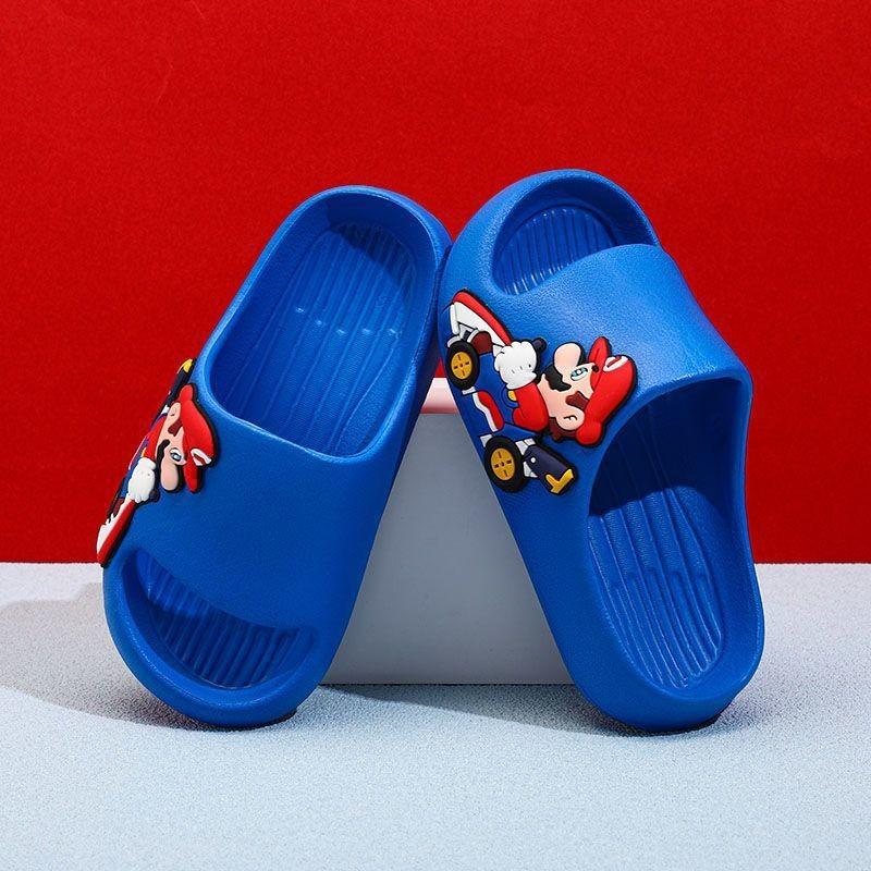 Stilvolle Mario-Themen-Kinderslipper für Jungen mit rutschfestem, weichem Sohlendesign in verschiedenen Farben