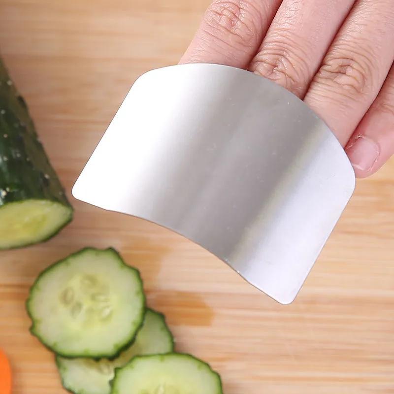 Kitchen Tool Accessories Stainless Steel Finger Guard Safety Vegetable Cutter Hand Guard Tool Kitchen Cut Finger Protector Tool