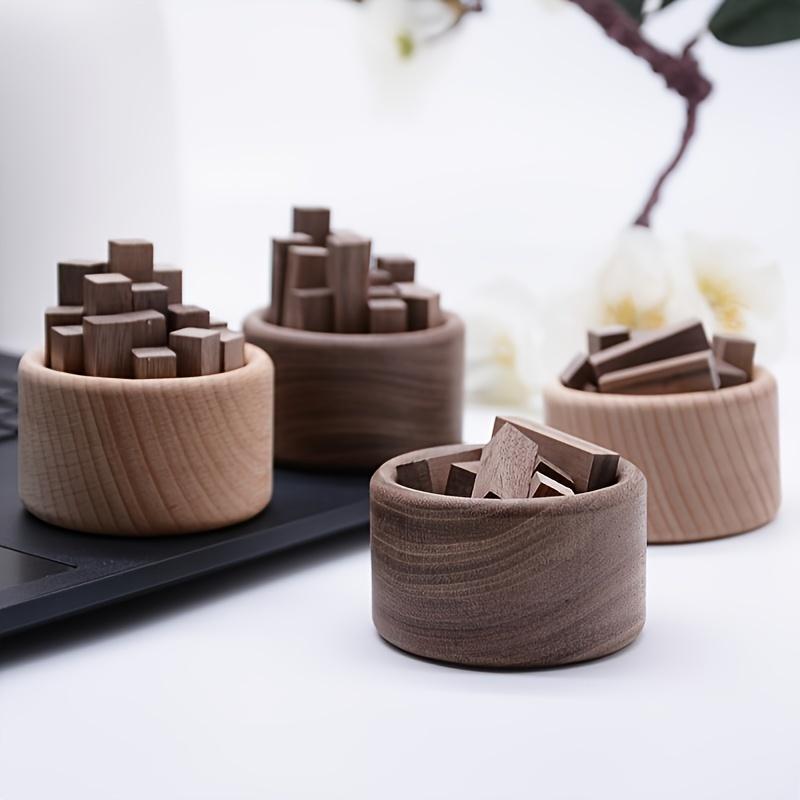 1pc Elegant Small Fireplace Shape Scent Diffuser - Stylish Cylindrical Design, Suitable for Home and Car Decoration, Diffuser
