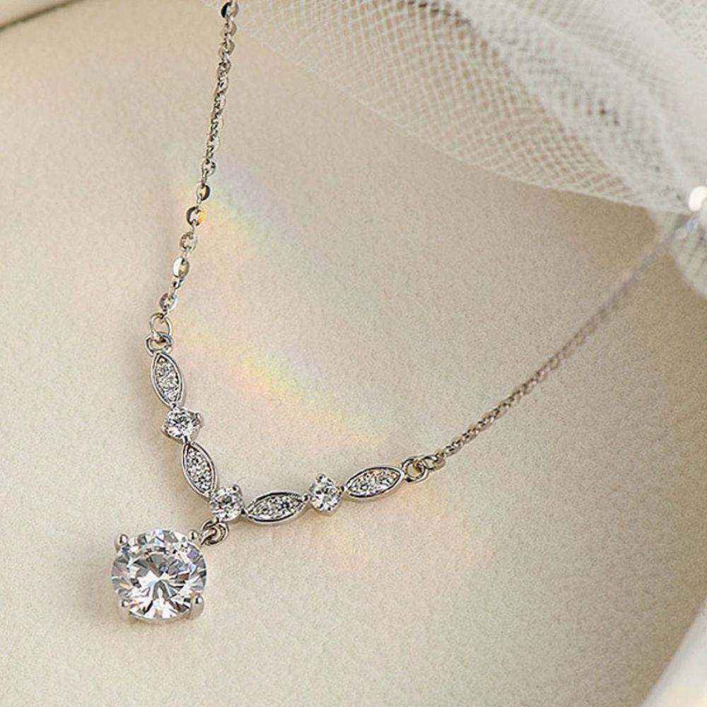 Jewelry Personalized Bright Necklace Diamond Pendant Necklace New Full Drill Clavicle Chain  Women