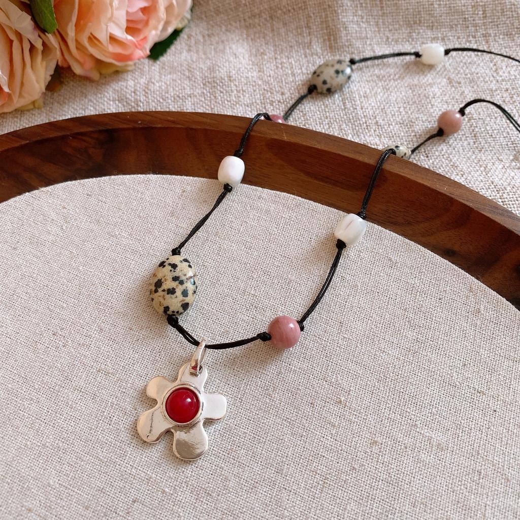 New Chinese beaded woven flower necklace light luxury collarbone chain retro ethnic style versatile necklace