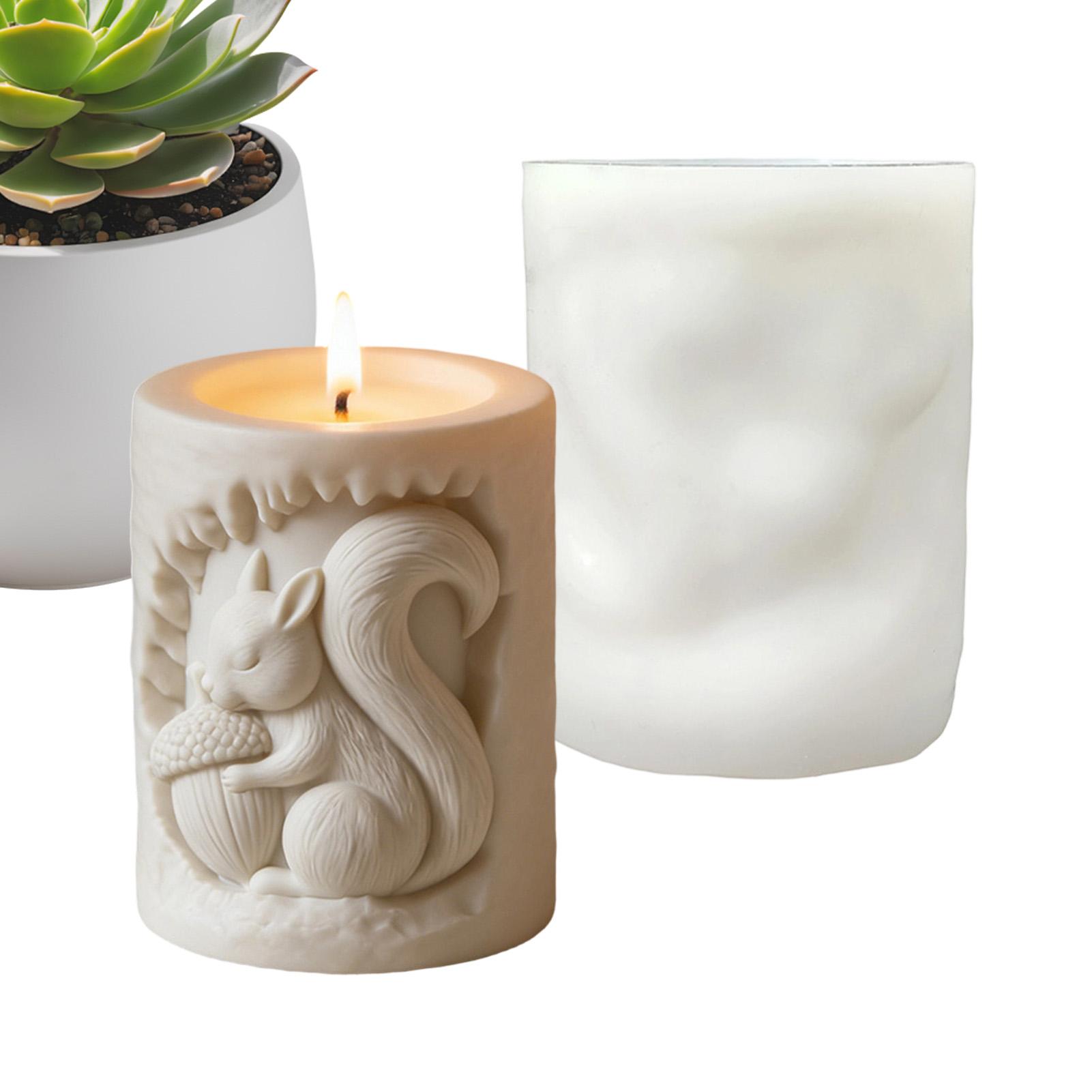 3D Squirrel Holding Acorn Cylindrical Candle Mold Cute Reusable Silicone Acorn Decorations Gifts For Thanksgiving Birthday China Mainland