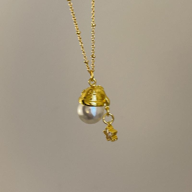 Ambience Golden Christmas Hat Pearl Pendant Necklace Stud Earrings Female Gentle Sweet Versatile Neck Chain Sweater Chain