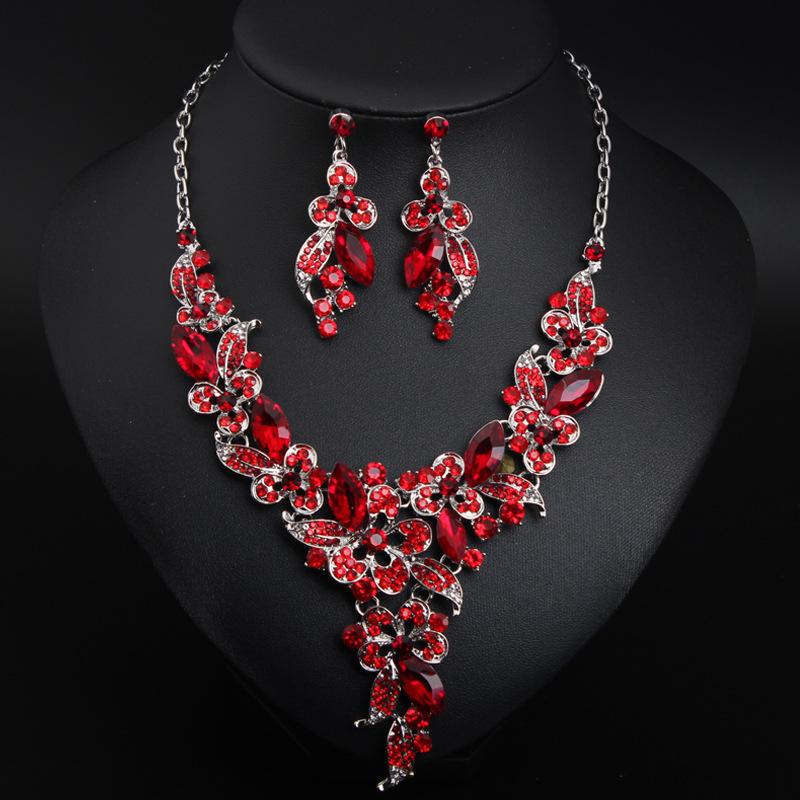

Jewelry Set, Crystal Necklace, Short Clavicle Dress, Banquet Accessories Women червоний