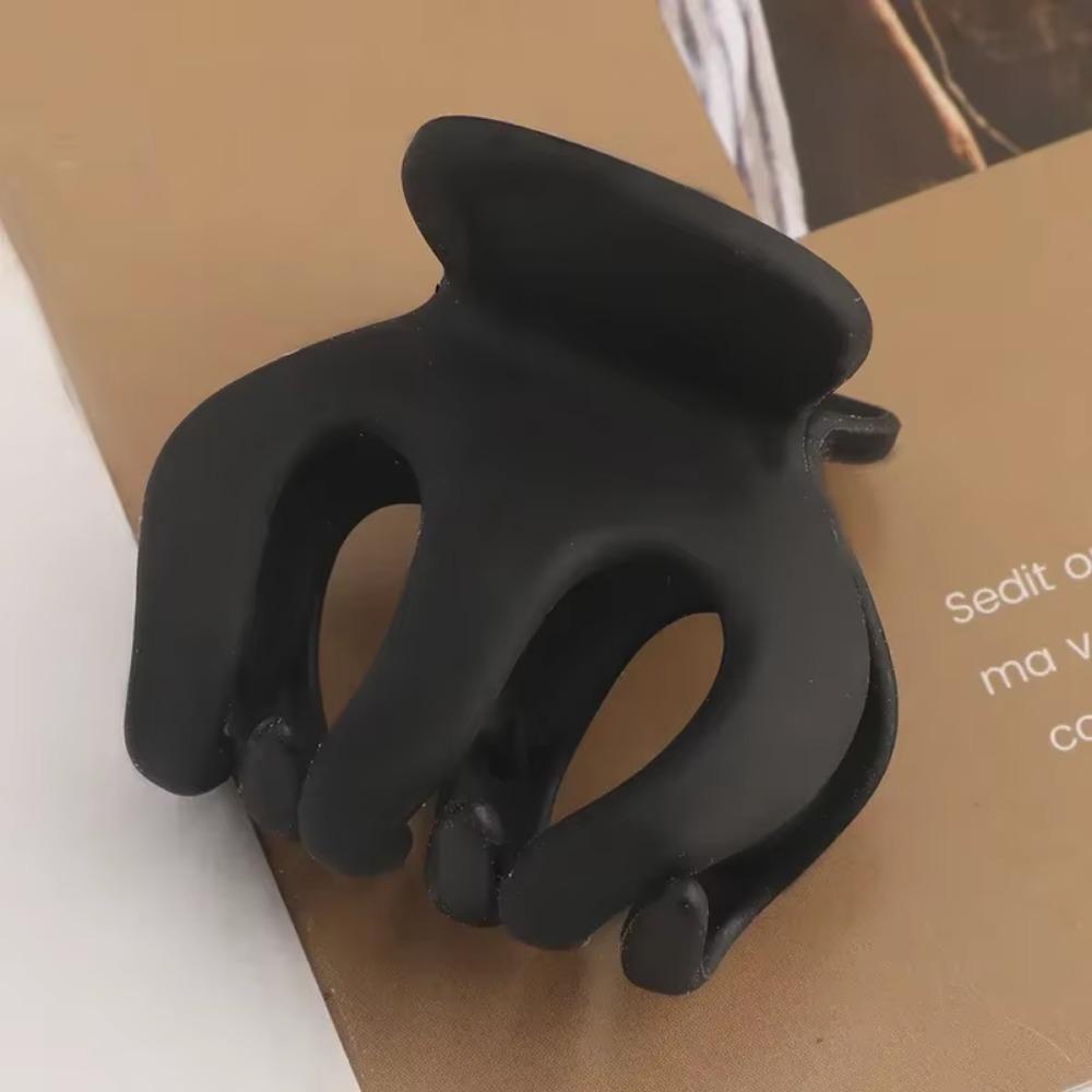 3pcs Black White Matte Hair Claw Clip Simple Style Shark Claw Clips Solid Color Hair Claw Elegant Hair Clips For Women Girls