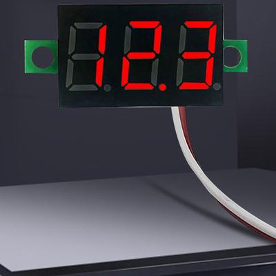 2 Wires Voltage Tester Meter LED Display 0.28 Inch DC Volt Meter DC 2.5V-40V Red/Blue/Yellow/Green Accurate Pressure Measurement