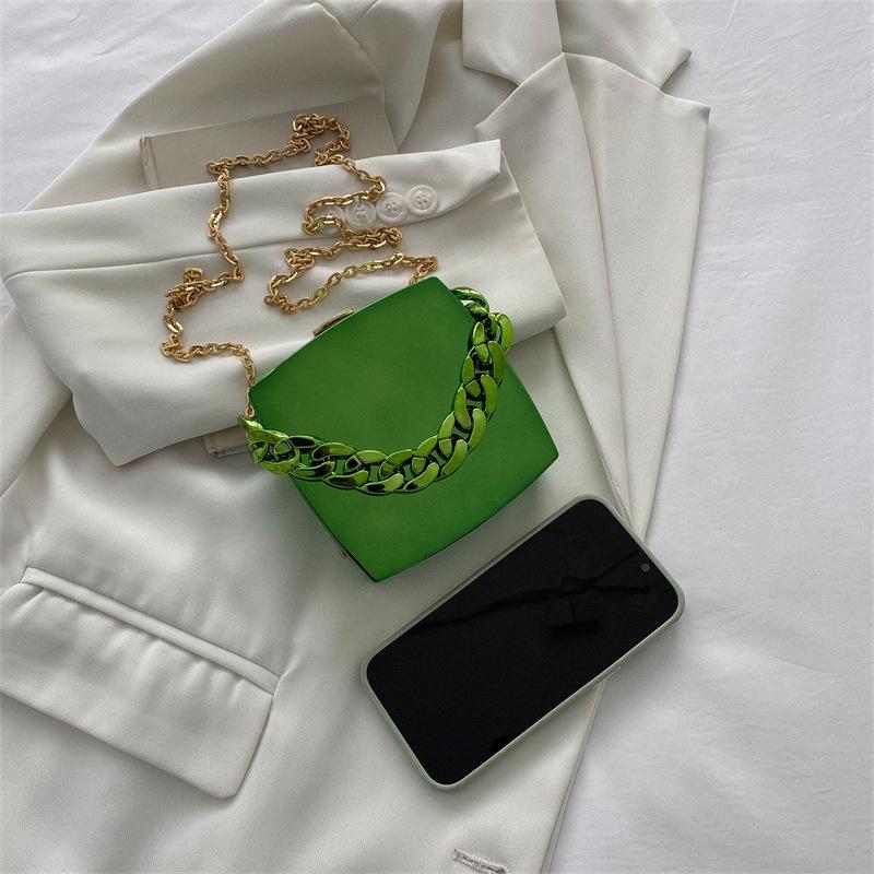 Glossy Small Bag 2025 Fashion Thick Chain Handbag Ins Girl Shoulder Metal Dinner Bag