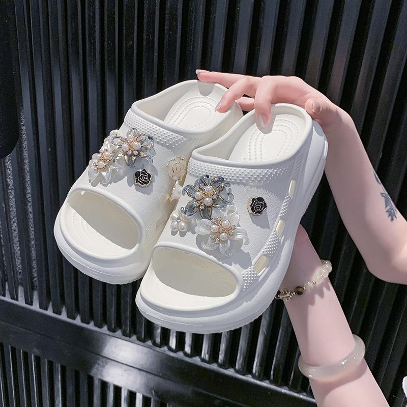 Flower Premium One-word Slippers Female Homemade Versatile Gentle Cool Slippers Soft Sole Non-slip Comfortable Beach Shoes