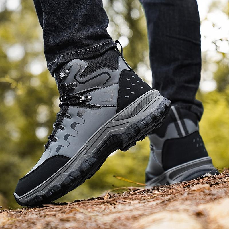 Men's High Top Boots Four Seasons Casual Fashion New Soft Sole Anti Slip Comfortable Outdoor High Top Boots Fashion Work Boots