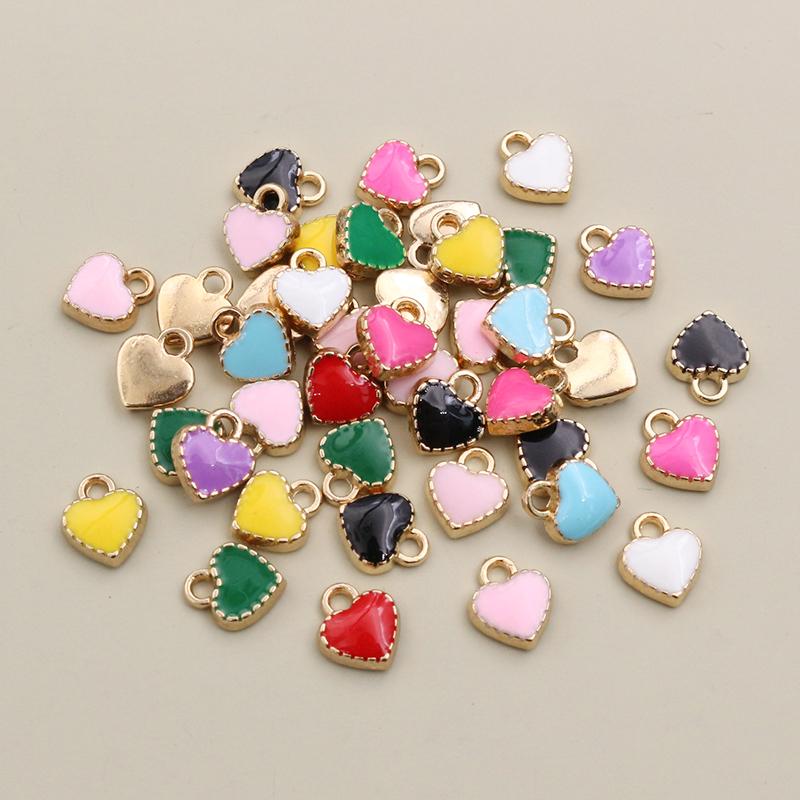 50Pcs 7x8mm Small Colorful Alloy Heart Charms Cute Love Pendants For DIY Bracelet Necklaces Jewelry Making Accessories