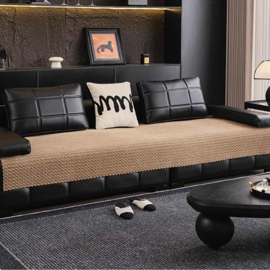 Cream Style Plush Sofa Cover Skin Friendly All Season Universal Anti Slip Dustproof Comfortable Sofa Cushion Cover Cloth Towel 70X70cm