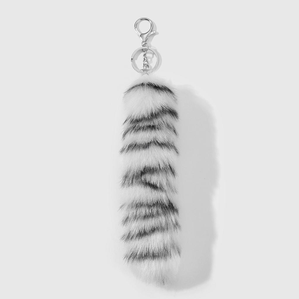Fox Tail Keychain Irregular Car Keychain Bag Pendant Tail Animal Style Leopard Colored Keychain Cute Plush Keychain For Women