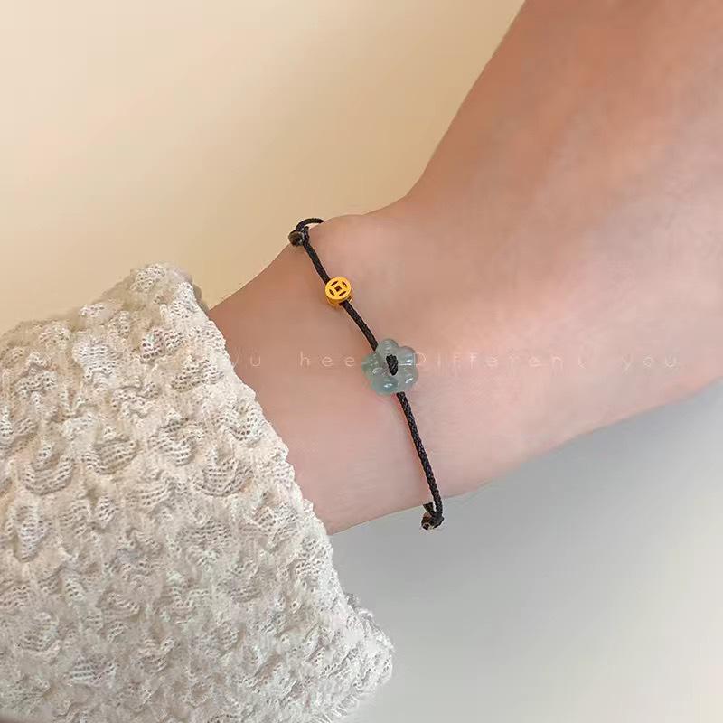 Frühlingsgrünes Bestie Handgewebtes Armband: Minimalistisches & Elegantes Geschenk für Paare