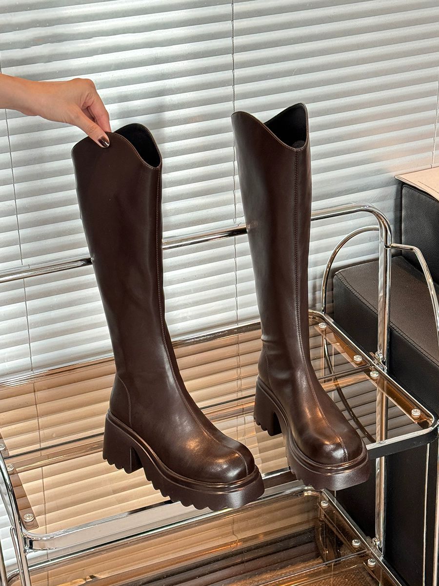 

Thick heel thick sole boots women s V-mouth thin boots new autumn and winter small knight boots children 40 коричневий