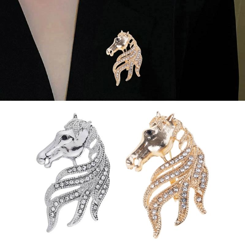 Minimalist Equestrian Themed Brooch Polished Alloy Construction Versatile Wear For Parties And Work Environments
