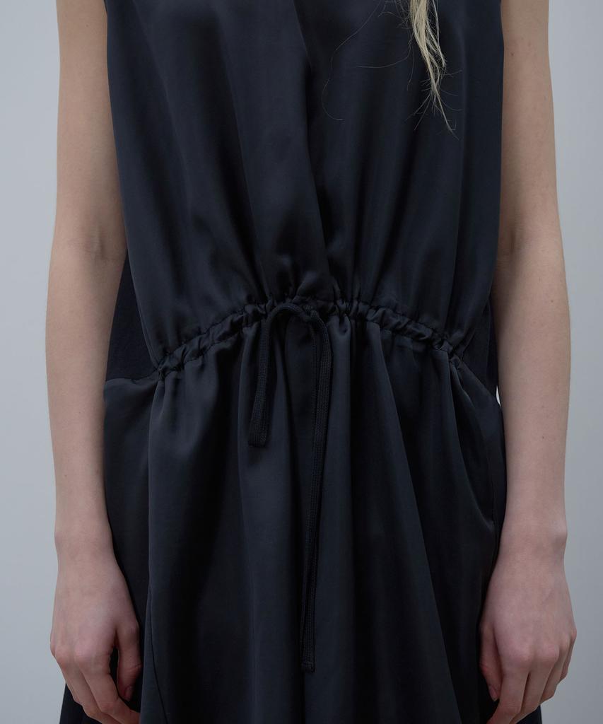 Lcdc Tm Drawstring Gathered Dress (Black)