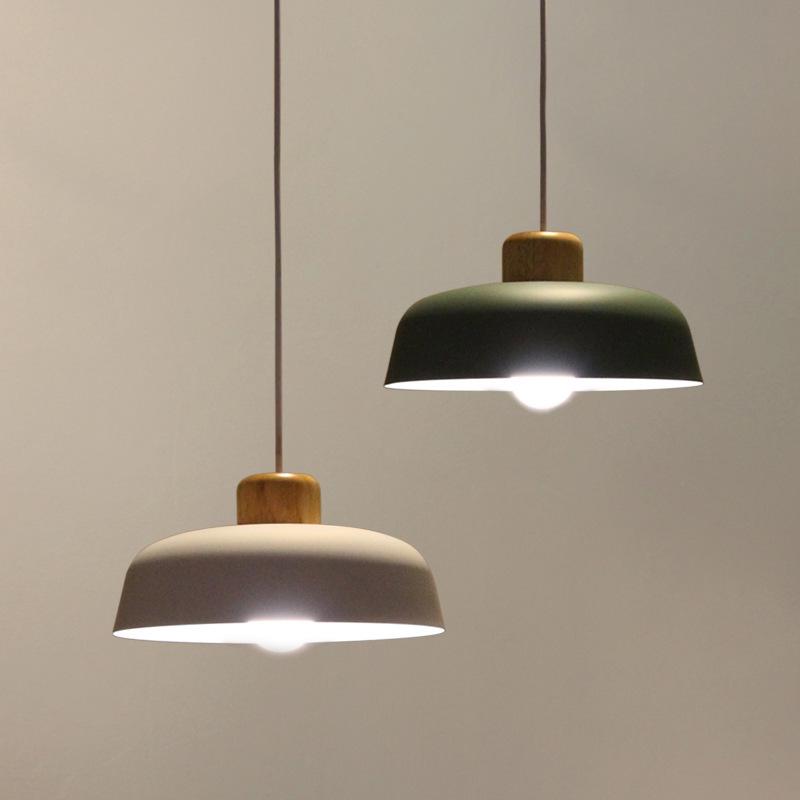 Moderner kleiner Kronleuchter mit mehreren Köpfen im dänischen Designerstil für Macaron-Restaurants und Milchtee-Läden – kreative und individuelle Dekoration.