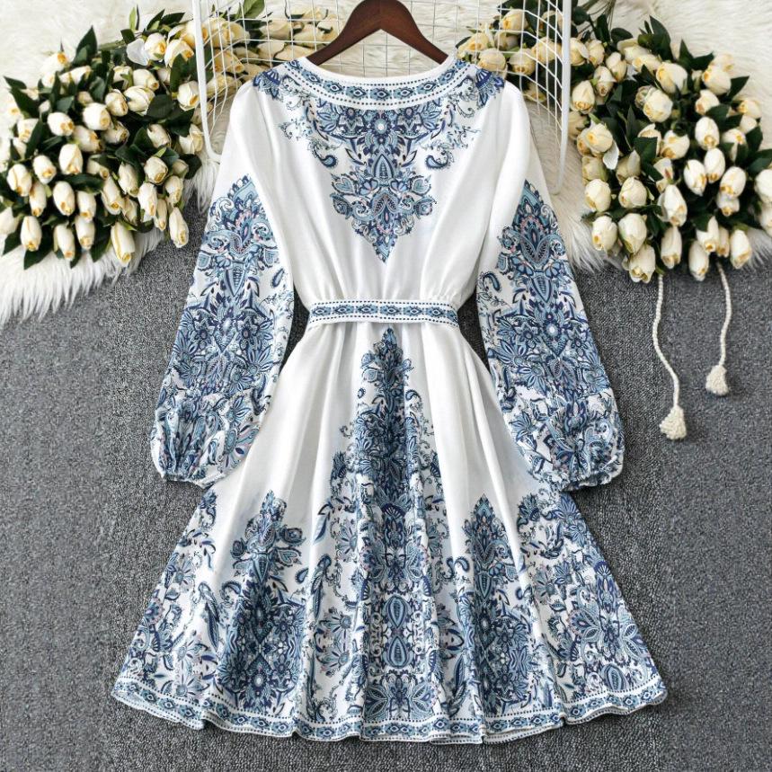 Elegant Bohemian V-Neck Long Sleeve Lantern Dress - 2025 Autumn Collection